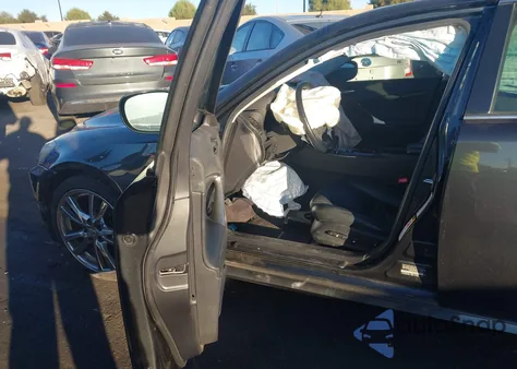 2007 Lexus Is 250 z USA, uszkodzony, nr VIN JTHBK262275036680